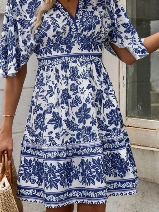 NEW!! V Neck Batwing Sleeve Blue & White Floral Women’s Mini Dress - Picture 5 of 6